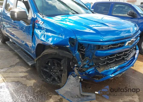 2022 Chevrolet Silverado 1500 4Wd Short Bed Rst z USA, uszkodzony, nr VIN 1GCUDEED1NZ555413